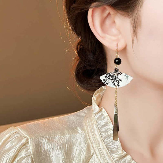 Handcrafted Vintage Fan-Shaped Tassel Earrings - OrientCrafted