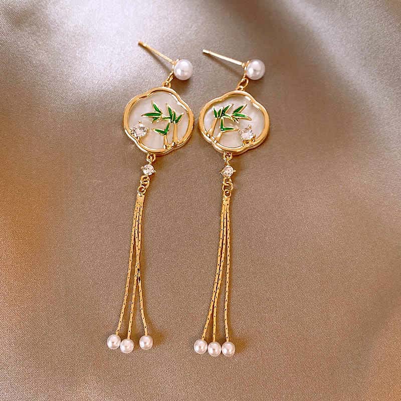 Handcrafted Vintage Jade Bamboo Tassel Earrings - OrientCrafted